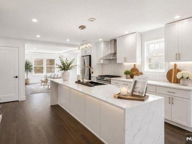 House for sale in Hasbrouck Heights, New Jersey