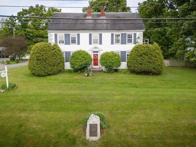 House for sale in New Hampshire