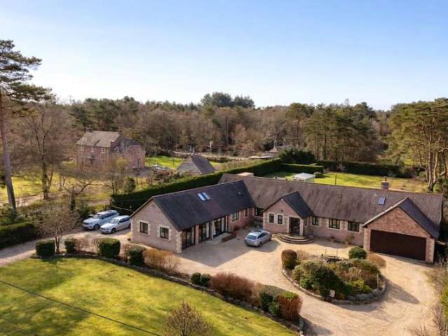 House for sale in St Leonards, East Dorset