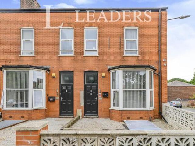 House for rent in Moses Gate, Lee Bank