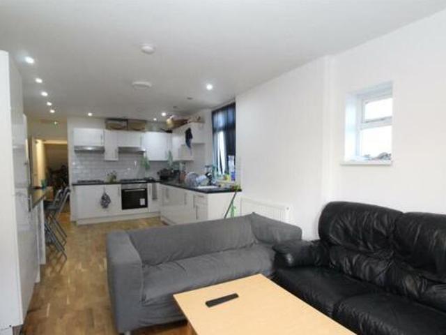 House for rent in Lyons, Greater London