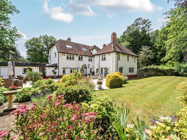 House for sale in Hook Heath, Woking