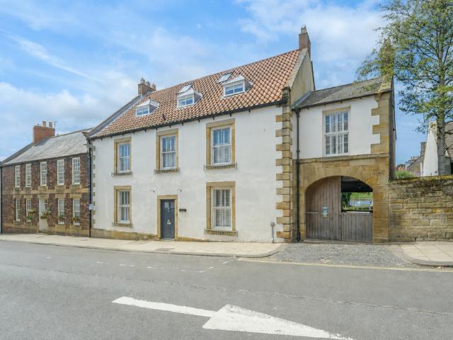 House for sale in Alnmouth, Northumberland
