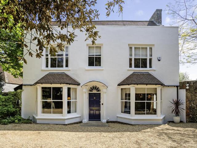 House for sale in Fishersgate, West Sussex