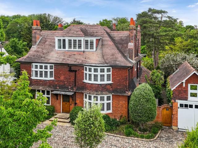 House for sale in Kidbrooke, Greater London