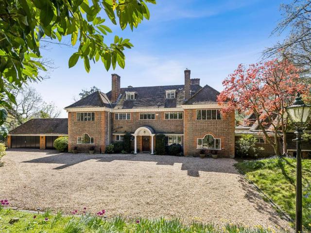 House for sale in Westfield, Woking