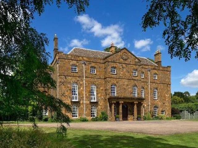 House for sale in Evershot, Oxfordshire