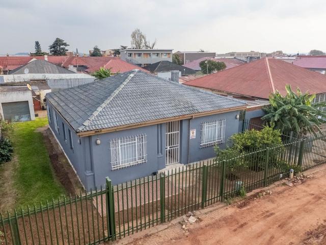 House for sale in Vosloorus, Gauteng