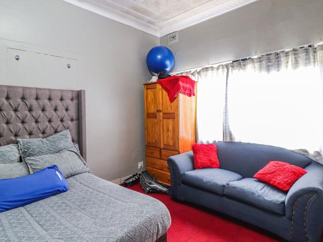House for sale in Vosloorus, Gauteng