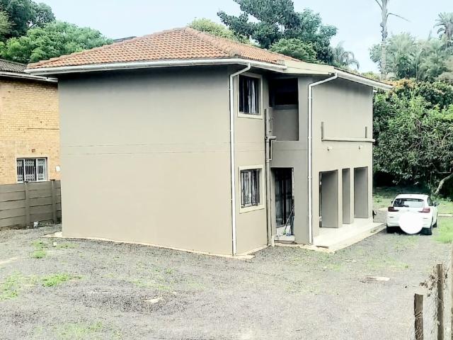 House for sale in Queensburgh, Kwazulu-natal