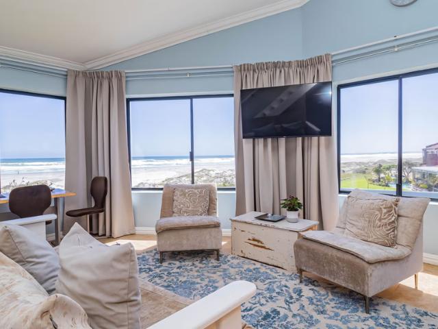 House for sale in Van Riebeeckstrand, City of Cape Town
