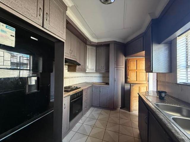 House for sale in Newcastle Local Municipality, Amajuba District Municipality