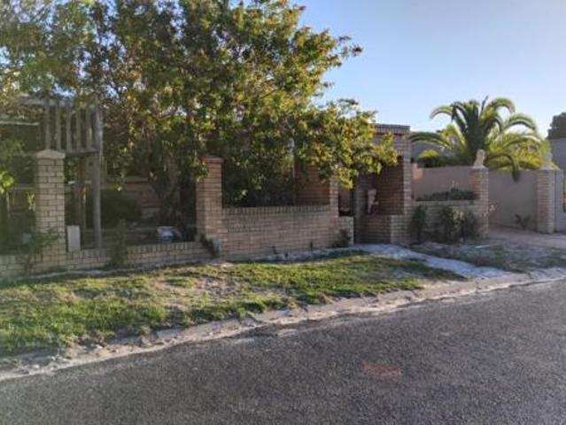 House for sale in Cape Town, Western Cape