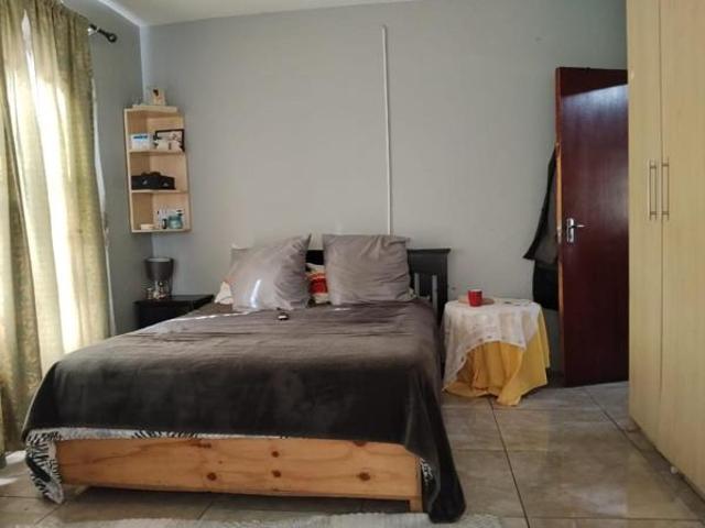 House for sale in Kensington, Cape Town