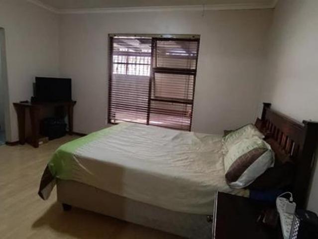 House for sale in Cape Town, Western Cape