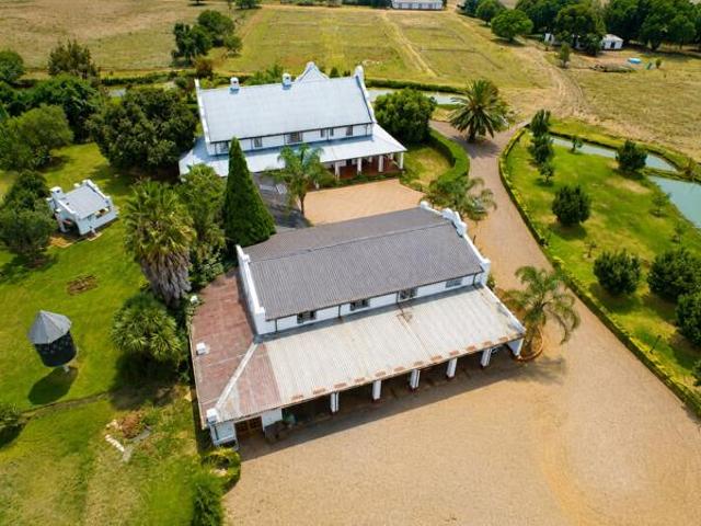 House for rent in Waterkloof, Gauteng