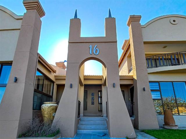 House for sale in Groot Brak Rivier, Western Cape