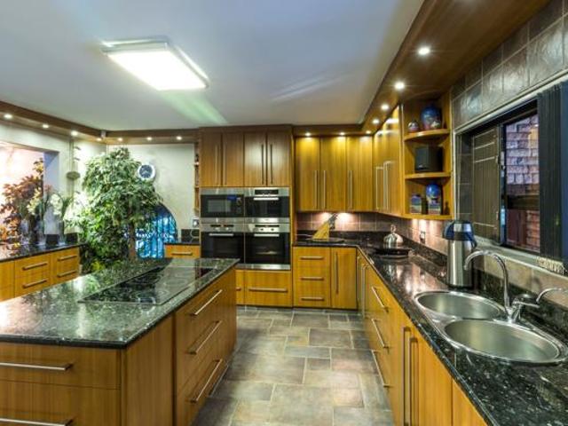 House for sale in Durbanville, Western Cape