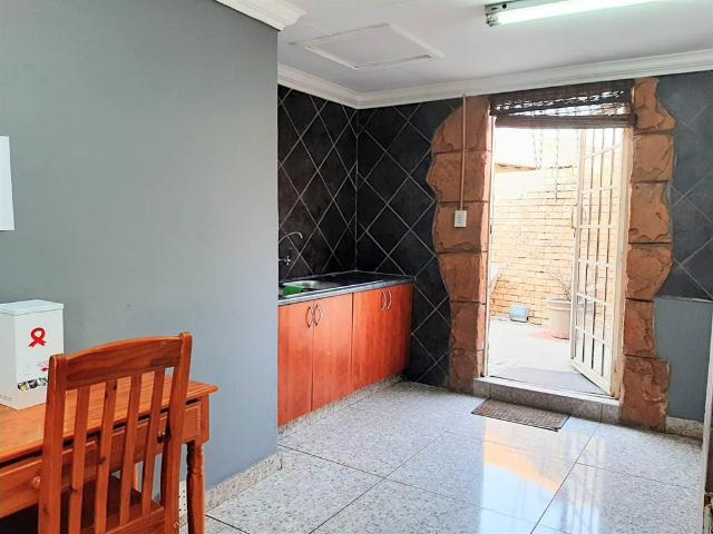 House for sale in Waterkloof, Gauteng