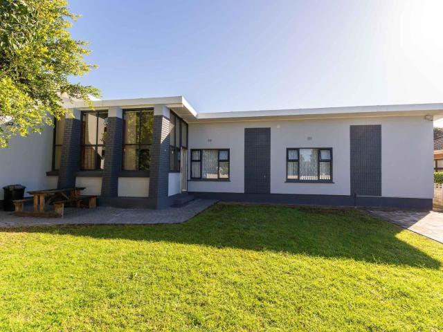 House for sale in Groot Brak Rivier, Western Cape