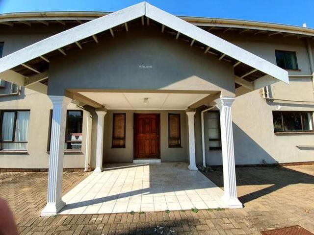 House for sale in Ugu District Municipality, Kwazulu-natal