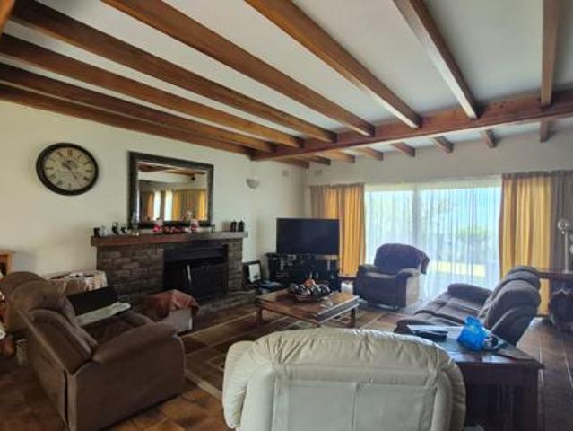 House for sale in Groot Brak Rivier, Western Cape