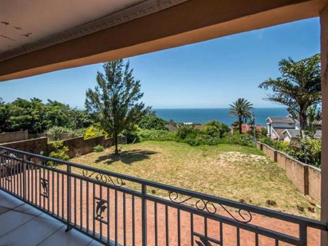 House for sale in La Mercy, Kwazulu-natal
