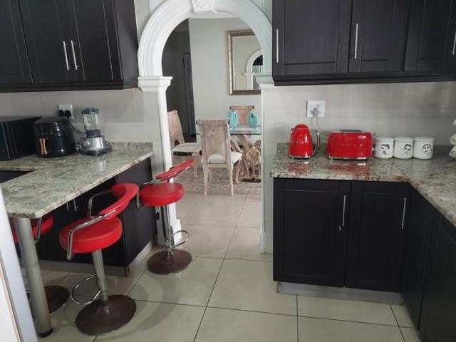 House for sale in La Mercy, Kwazulu-natal