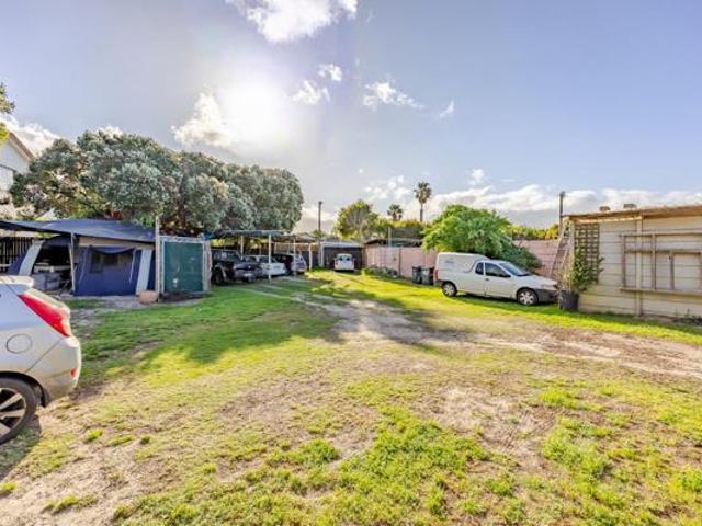 House for sale in Cape Town, Western Cape