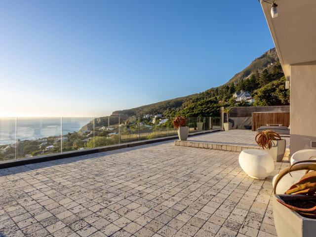 House for sale in Cape Town, Western Cape