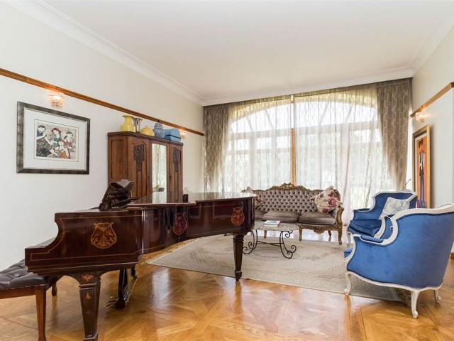 House for sale in Waterkloof, Gauteng