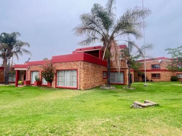 House for sale in Vosloorus, Gauteng