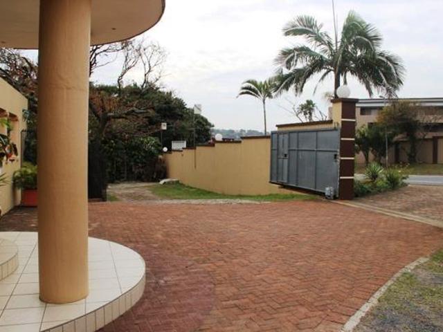 House for sale in Ugu District Municipality, Kwazulu-natal