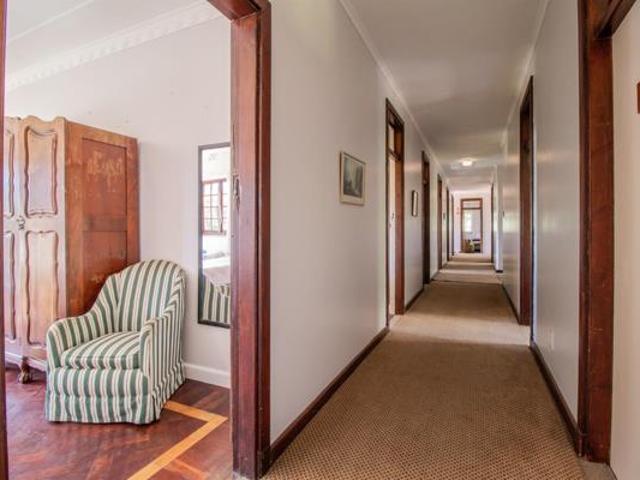 House for sale in Cape Town, Western Cape