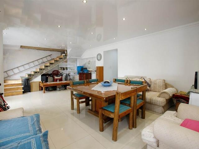 House for sale in Cape Town, Cape Flats