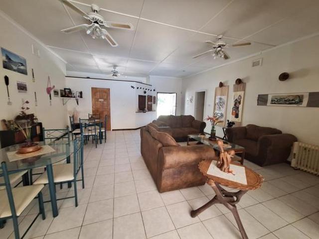 House for sale in Ugu District Municipality, Kwazulu-natal