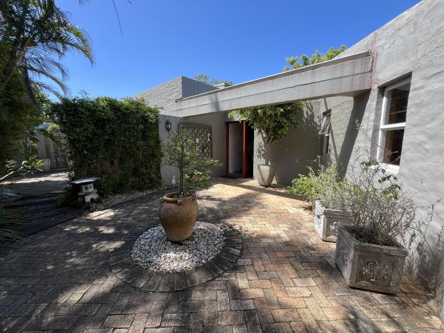 House for sale in East London, Eastern Cape