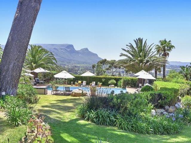 House for sale in Cape Town, Western Cape