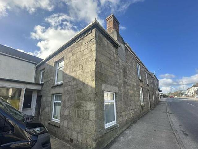 House for sale in Mount Ambrose, Cornwall