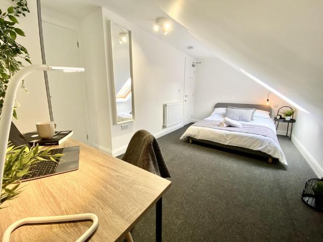 House for rent in Boothtown, Halifax