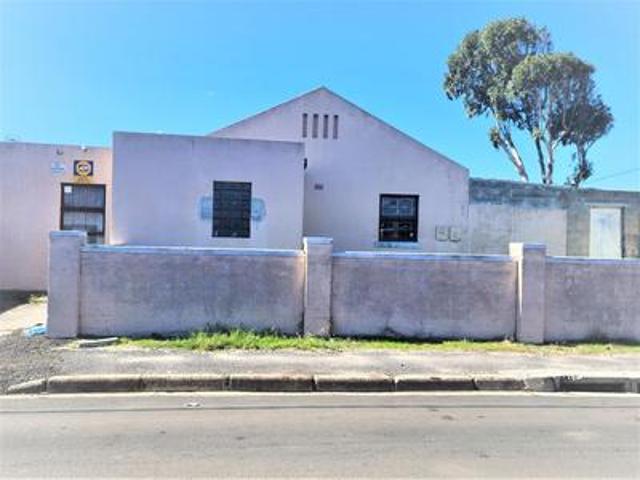 House for sale in Cape Town, Western Cape