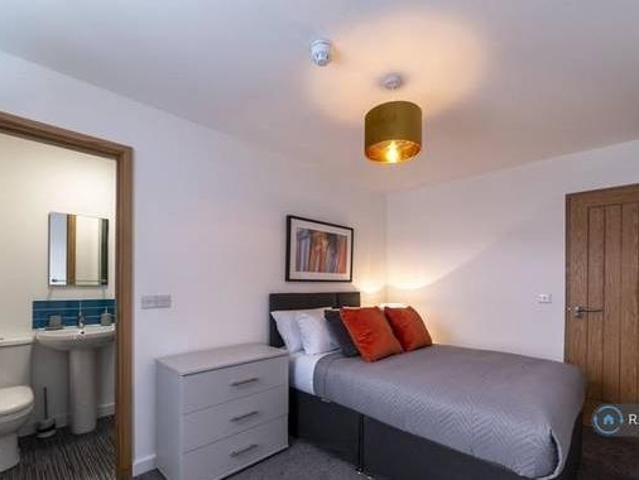 House for rent in Derbyshire Dales, East Midlands
