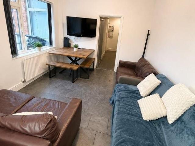 Room for rent in Egginton, East Midlands