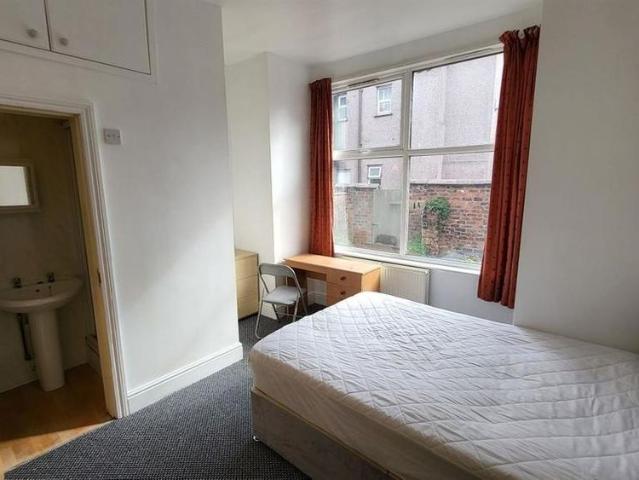 House for rent in Georgia, Greater Manchester