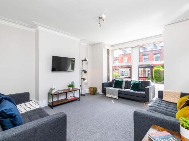House for rent in Beckett Park, Headingley
