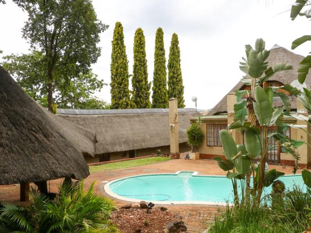 House for rent in Waterkloof, Gauteng