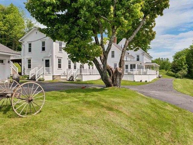 House for sale in New Hampshire