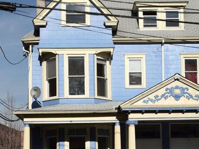 House for sale in Hudson, New Jersey