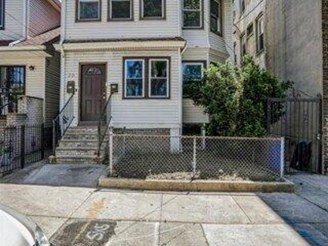 House for sale in Hudson, New Jersey