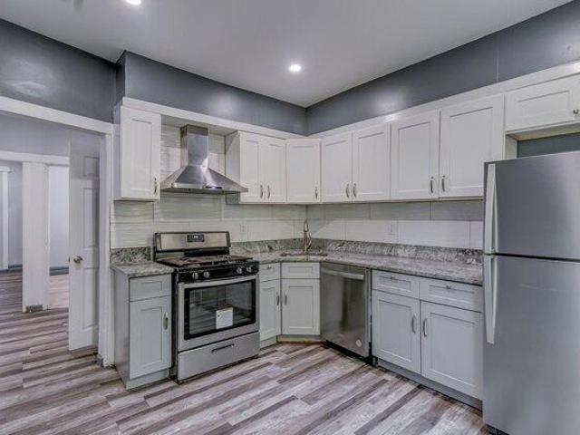 House for sale in Hudson, New Jersey
